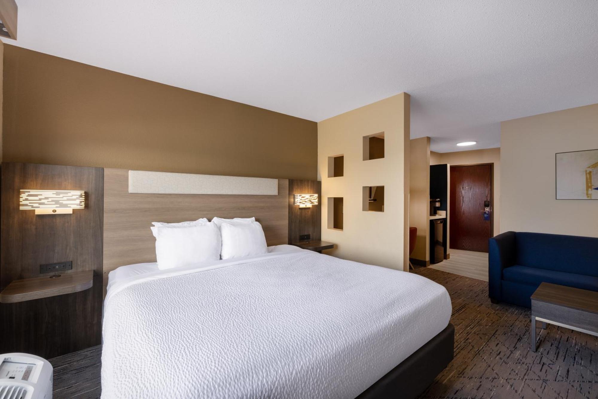 Holiday Inn Express Rochester South - Mayo Area By Ihg Exteriör bild