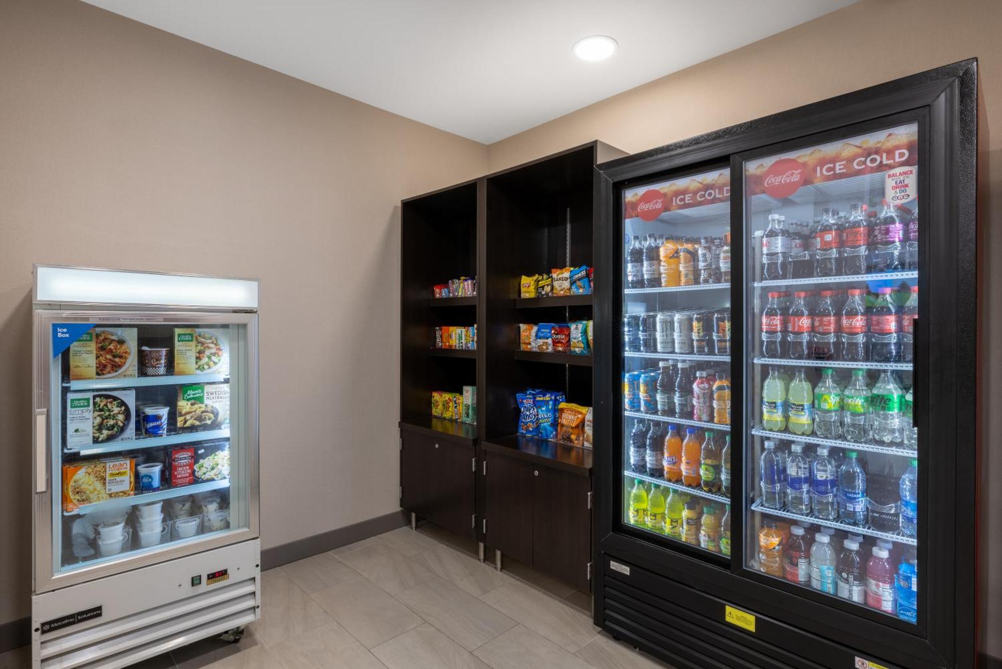Holiday Inn Express Rochester South - Mayo Area By Ihg Exteriör bild