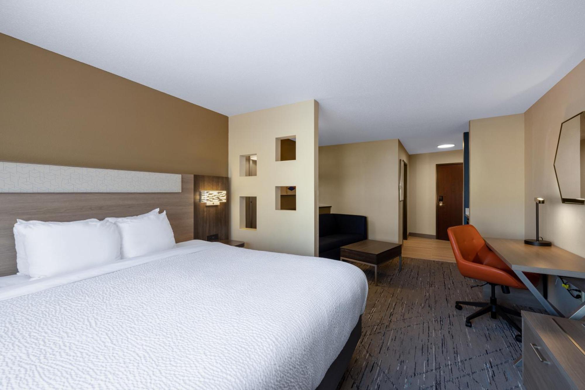 Holiday Inn Express Rochester South - Mayo Area By Ihg Exteriör bild